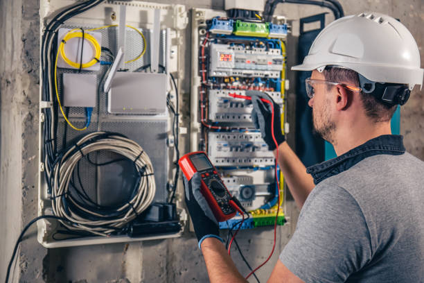 Best Circuit Breaker Repair  in Larimore, ND
